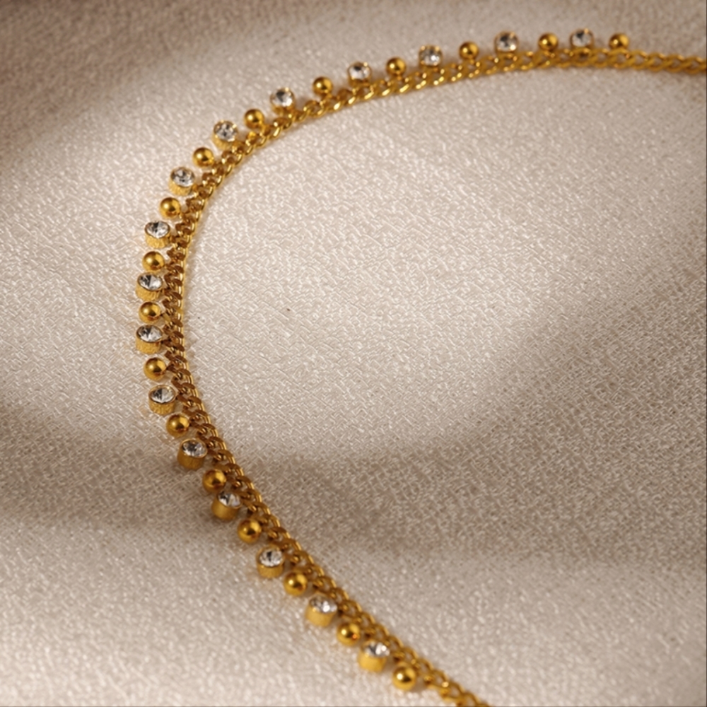 Exquisite Shiny Choker Necklace